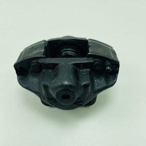 Usado/mordaza, caliper izquierda  2 pines  usada para vocho años 68-003